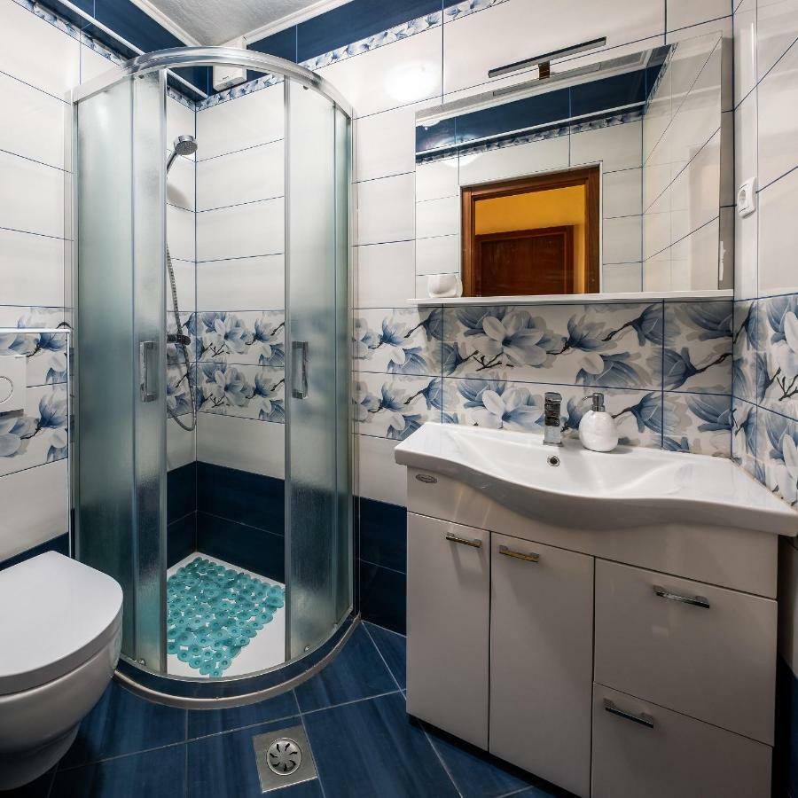 Bovec Holiday House ภายนอก รูปภาพ