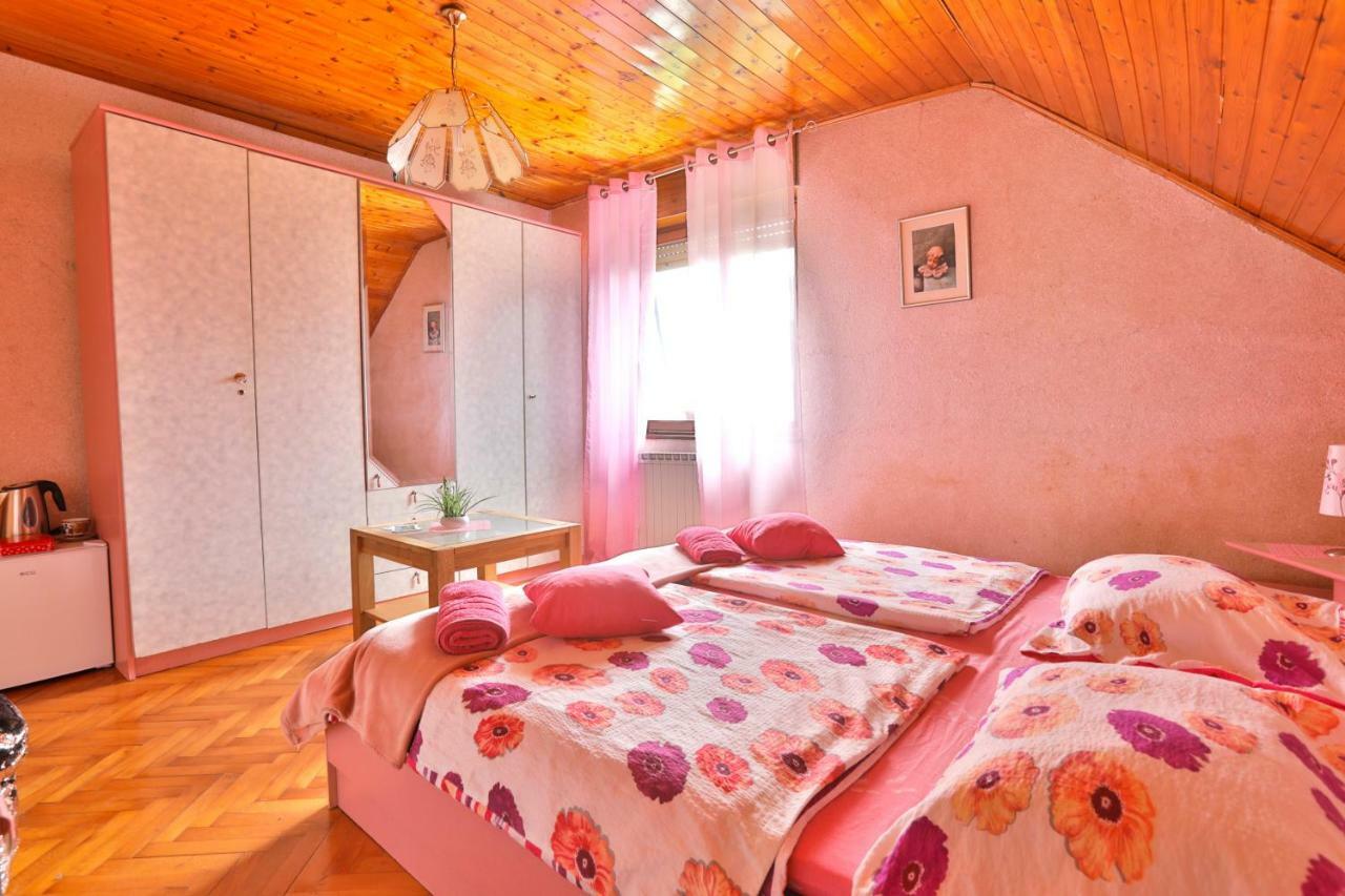 Bovec Holiday House ภายนอก รูปภาพ