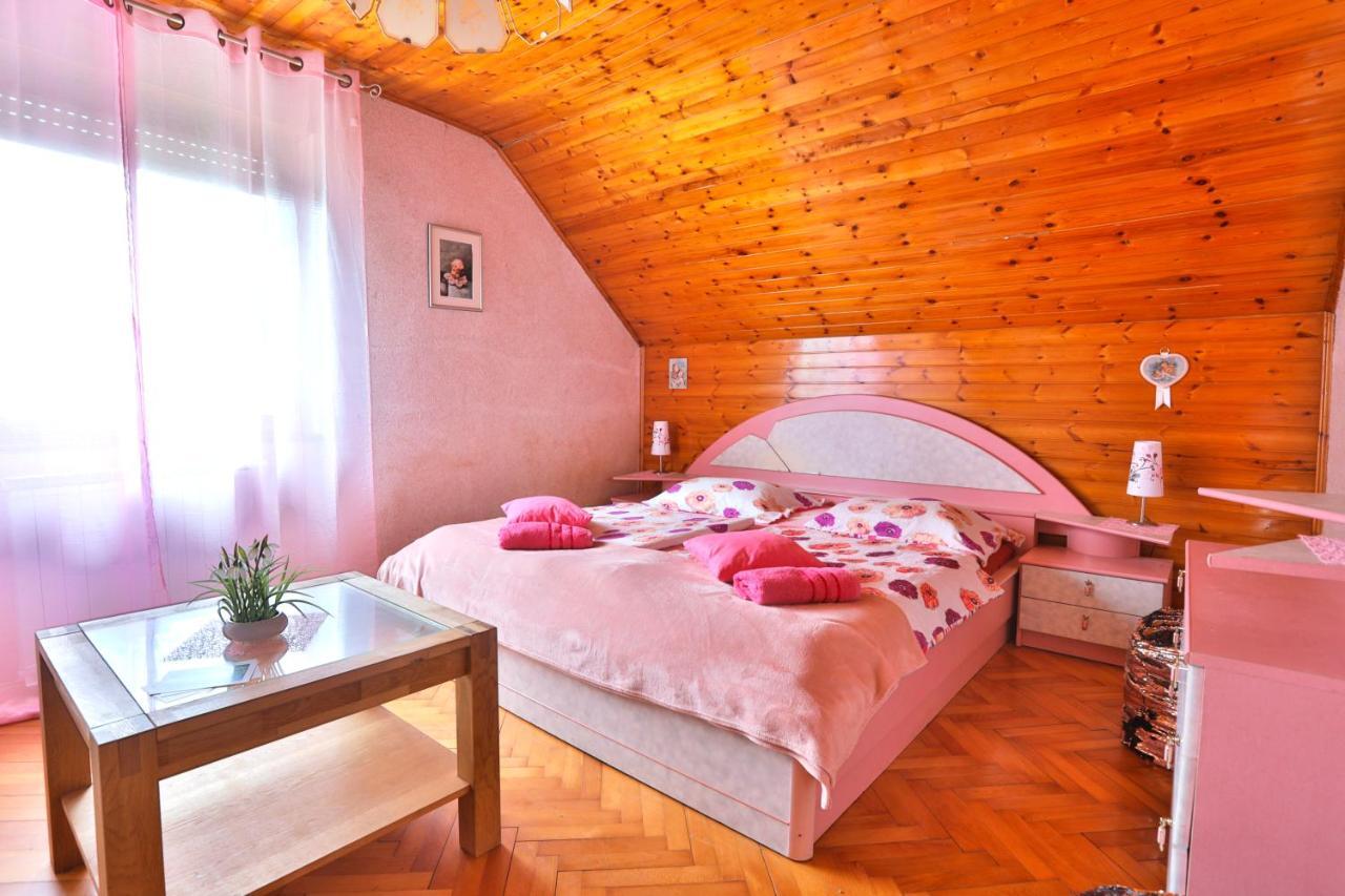 Bovec Holiday House ภายนอก รูปภาพ